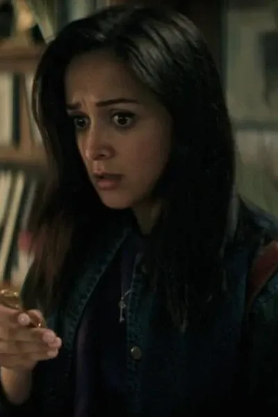 Amy-Leigh Hickman photo