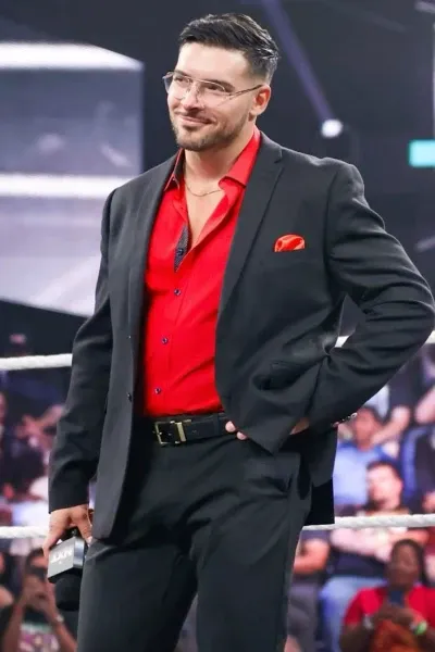 Ethan Page photo