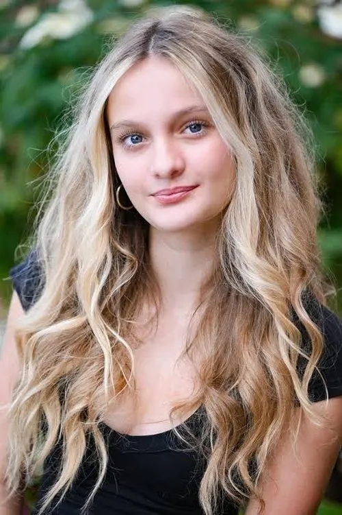 Amelie McLain photo