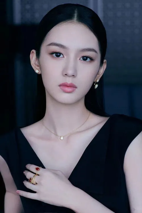 Zhou Ye photo