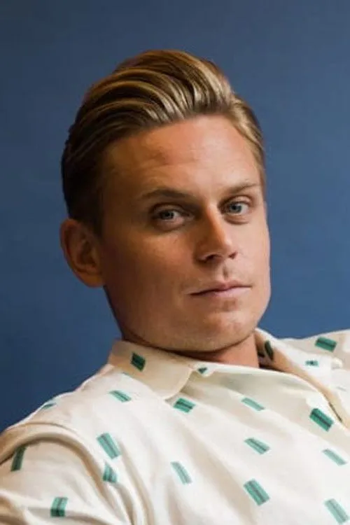 Billy Magnussen photo