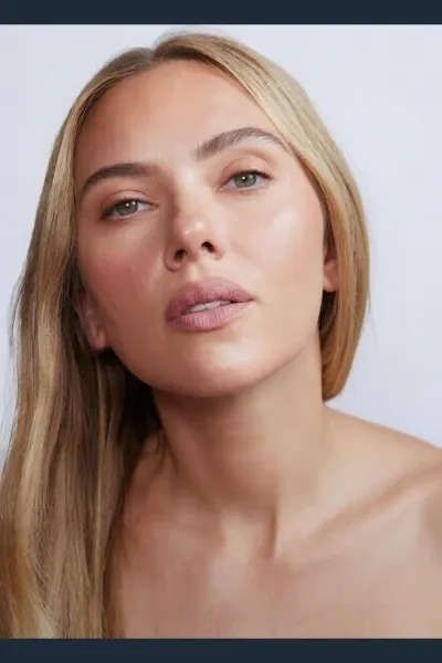 Scarlett Johansson photo