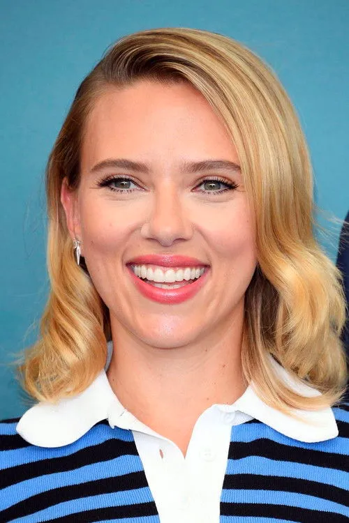 Scarlett Johansson photo
