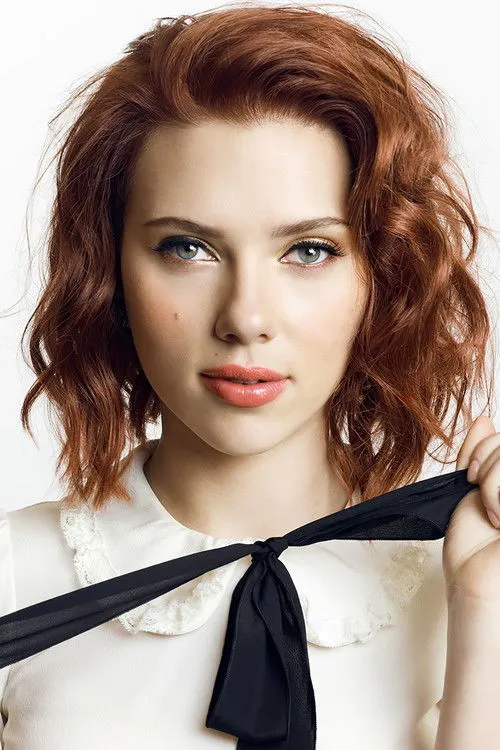 Scarlett Johansson photo