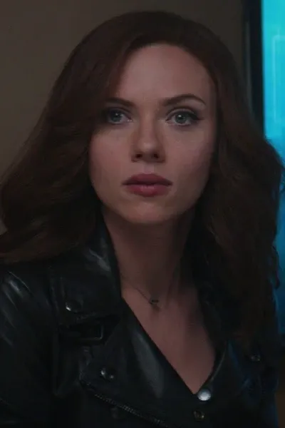 Scarlett Johansson photo