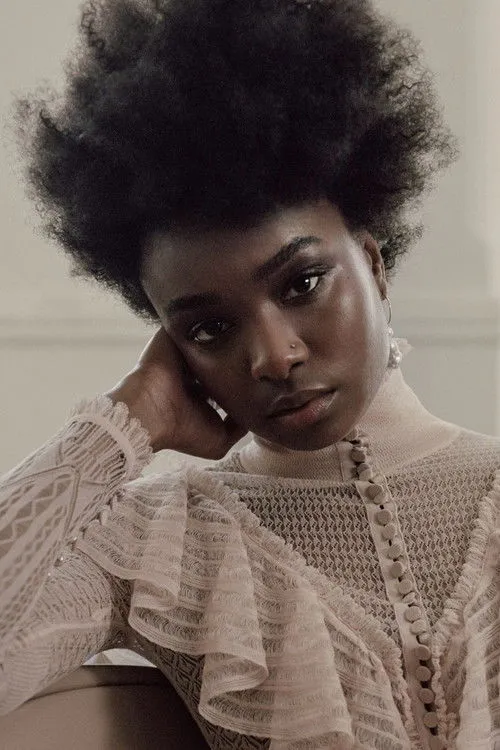 KiKi Layne photo