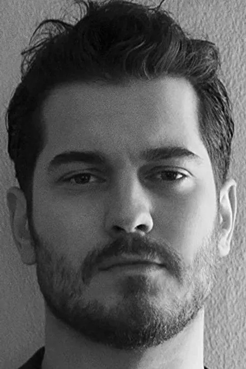 Çağatay Ulusoy photo