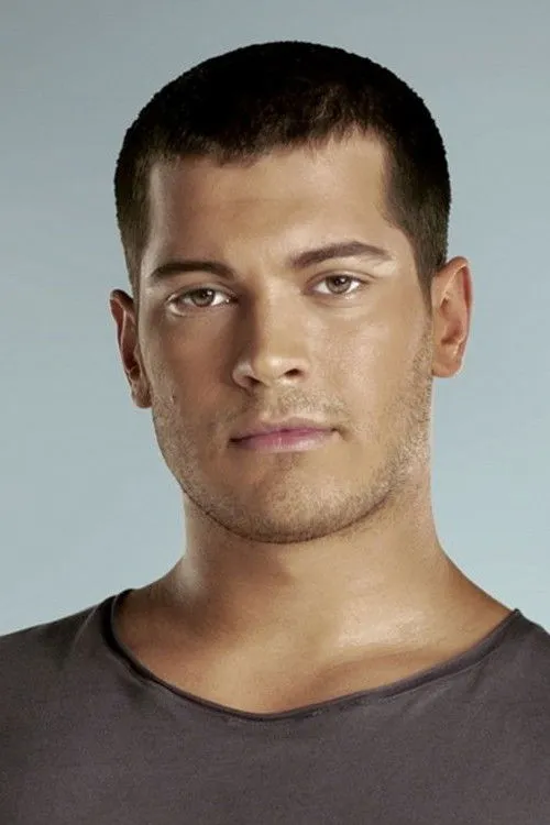 Çağatay Ulusoy photo