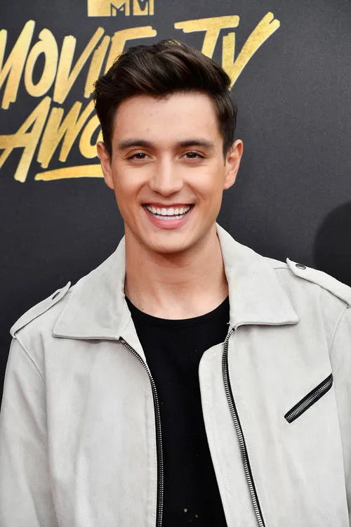 Gabriel Conte photo