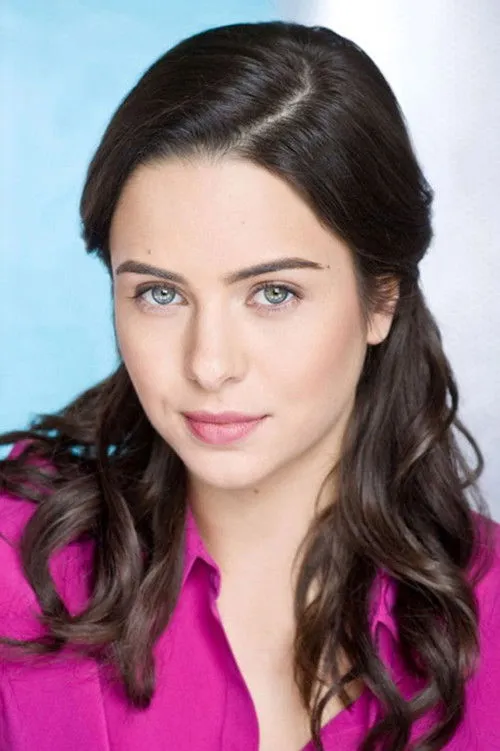 Holly Deveaux photo