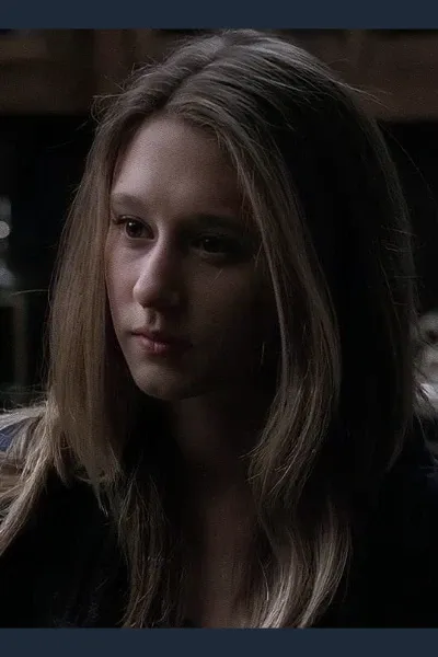 Violet Harmon photo