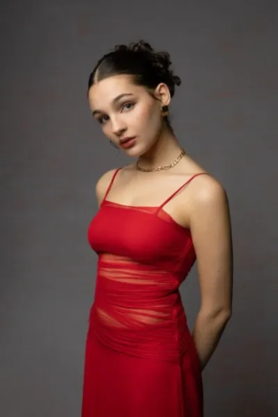 Billie Boullet photo