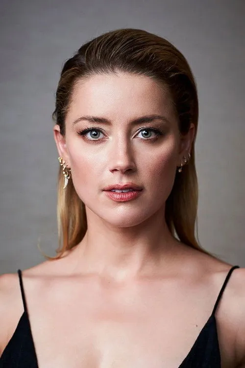 Amber Heard photo