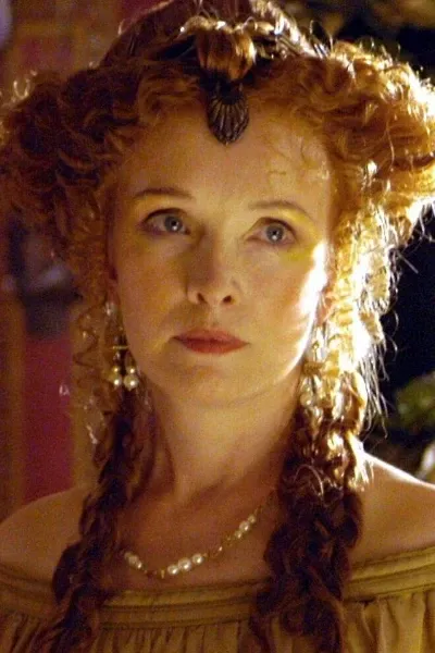 Lindsay Duncan photo