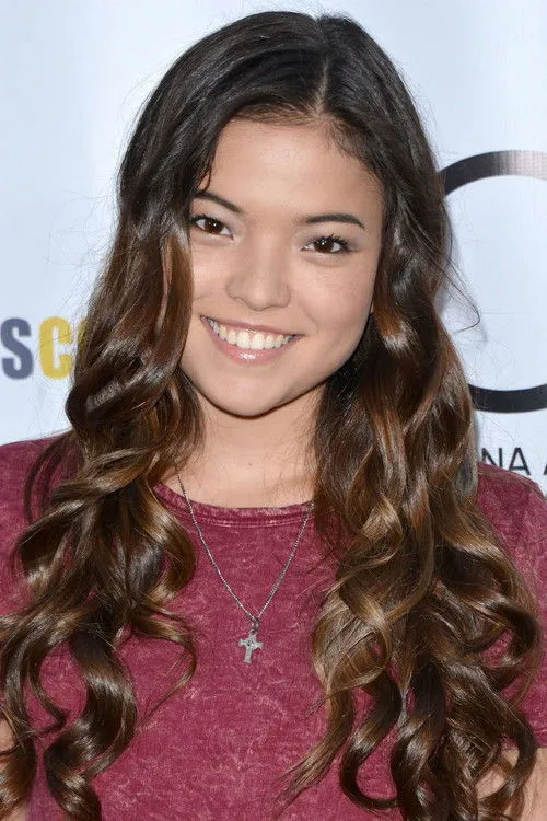 Piper Curda photo