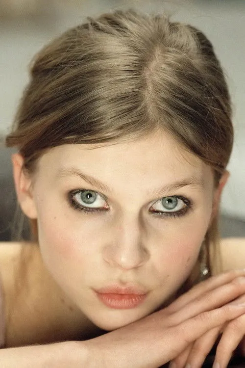 Clémence Poésy photo