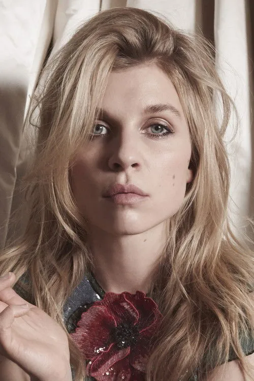 Clémence Poésy photo