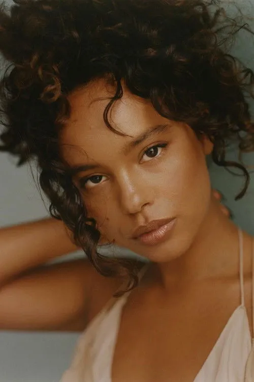 Alisha Boe photo