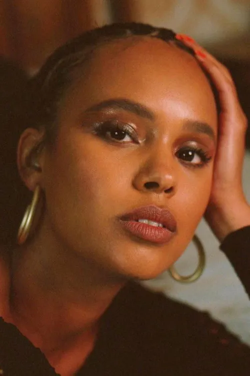 Alisha Boe photo