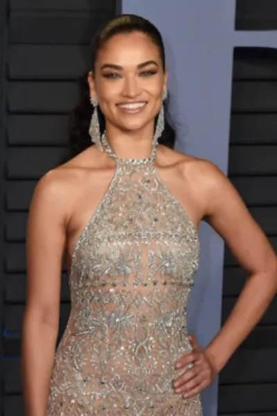 Shanina Shaik photo
