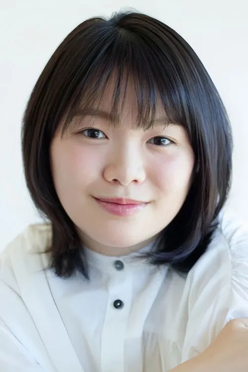 Miu Tomita photo