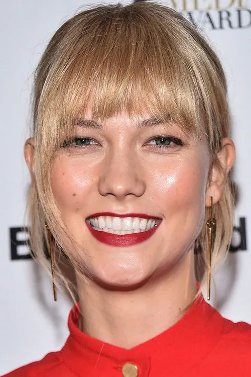 Karlie Kloss photo