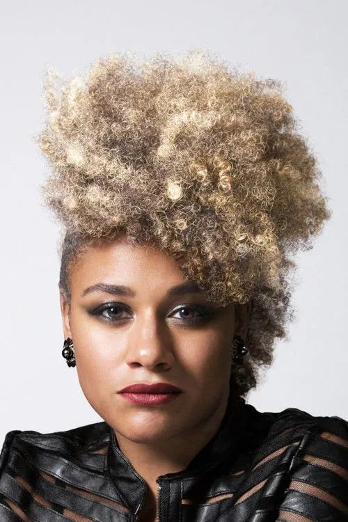 Ariana DeBose photo