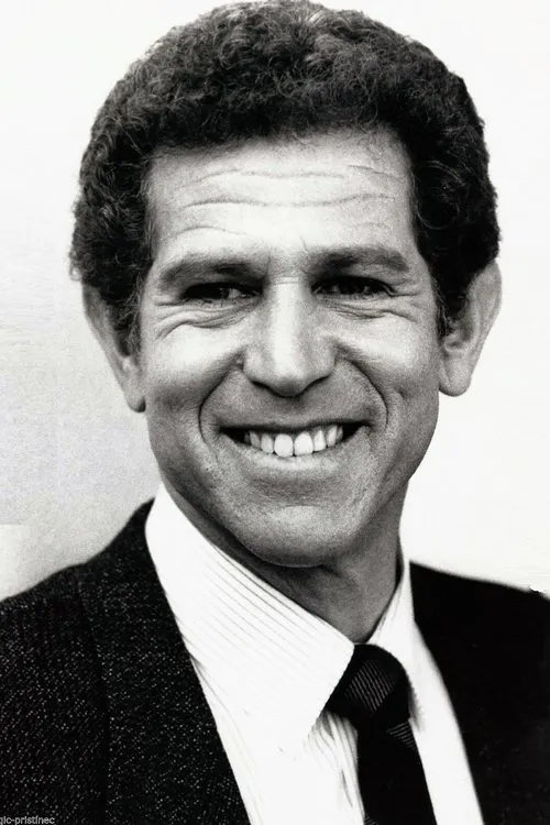 Tony Roberts photo