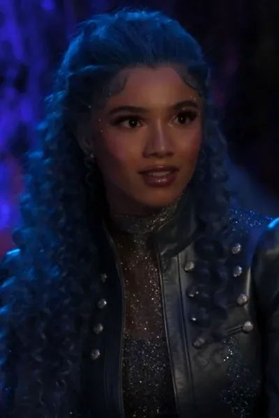 Chloe Charming photo