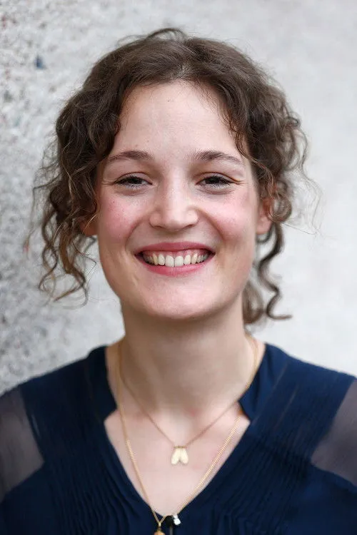 Vicky Krieps photo