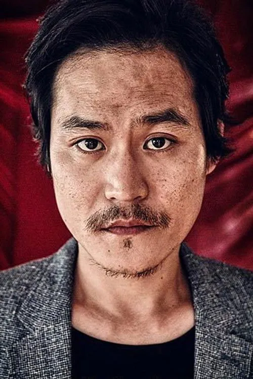 Kim Sung-kyun photo