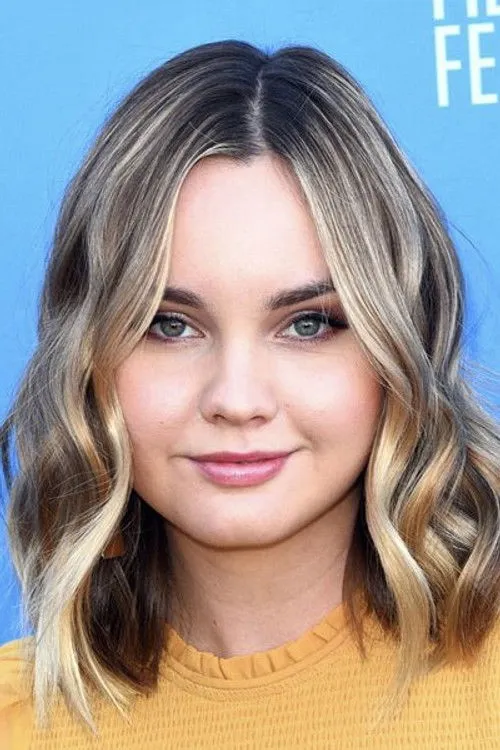 Liana Liberato photo