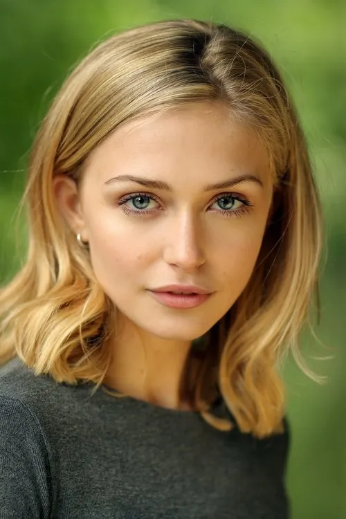 Sophie Simnett photo