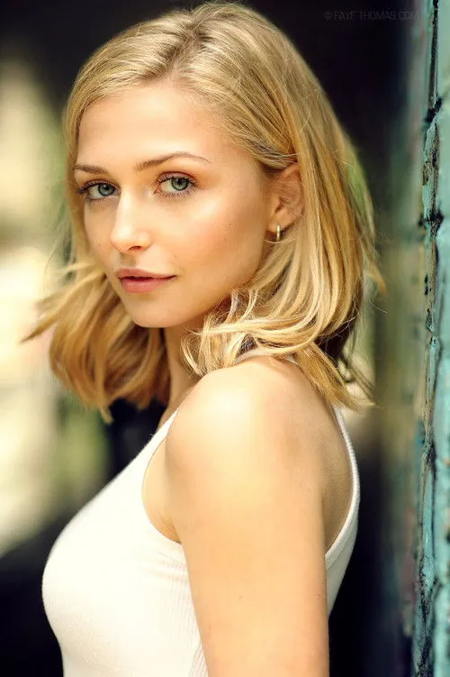 Sophie Simnett photo