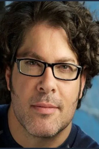 Sean Schemmel photo
