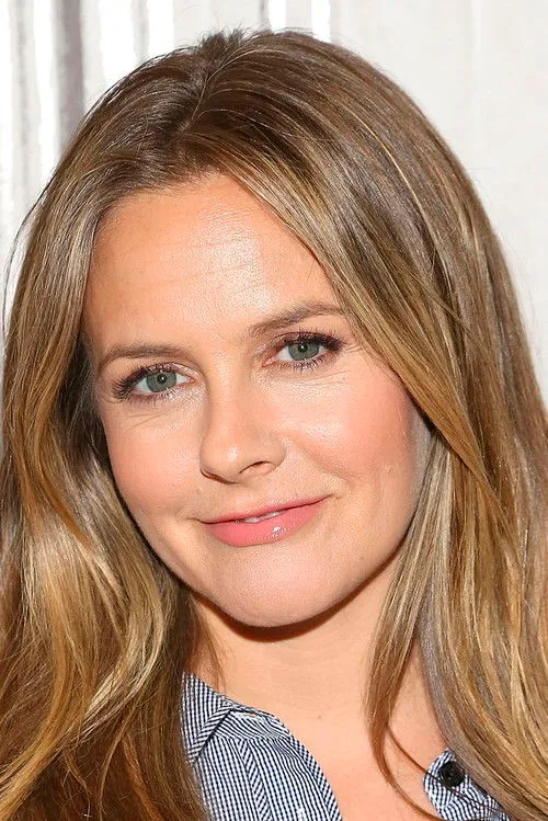 Alicia Silverstone photo