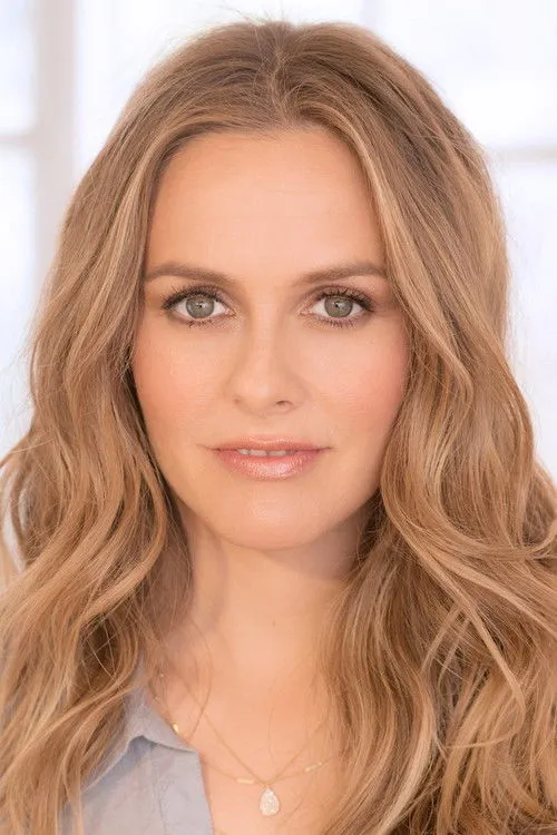 Alicia Silverstone photo