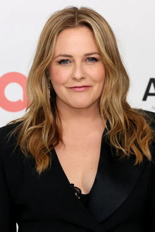 Alicia Silverstone photo
