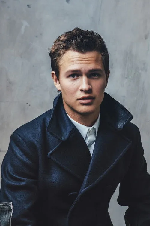 Ansel Elgort photo