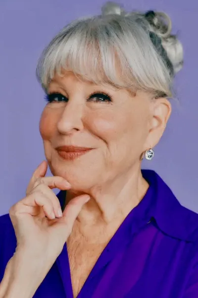Bette Midler photo