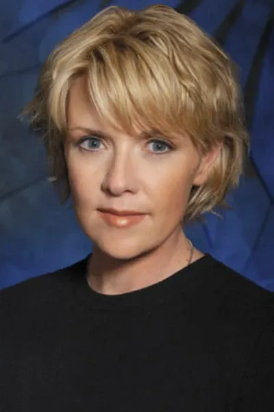 Amanda Tapping photo