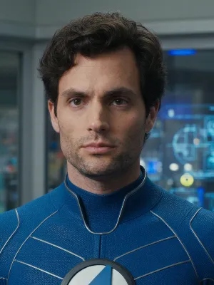 Penn Badgley photo