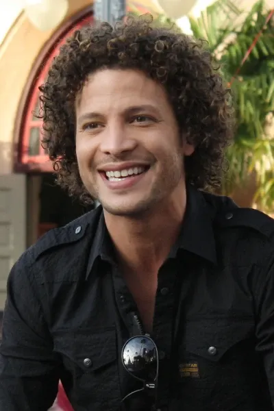 Justin Guarini photo