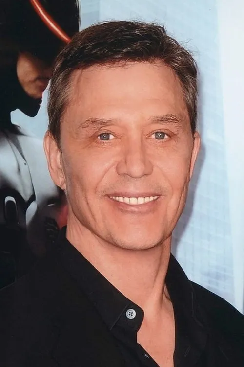 Richard Eden photo