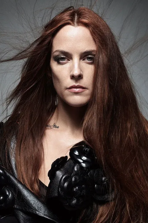 Riley Keough photo