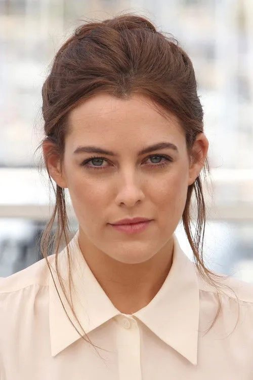 Riley Keough photo