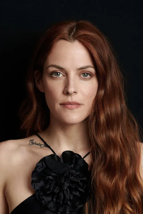 Riley Keough photo