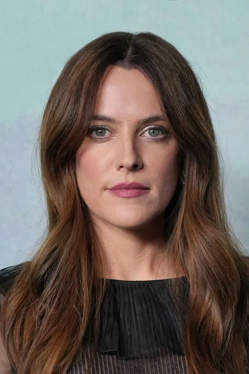 Riley Keough photo