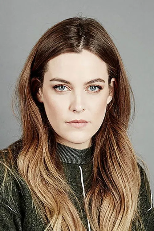 Riley Keough photo