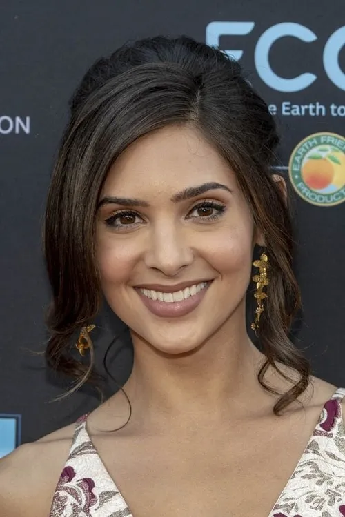 Camila Banus photo